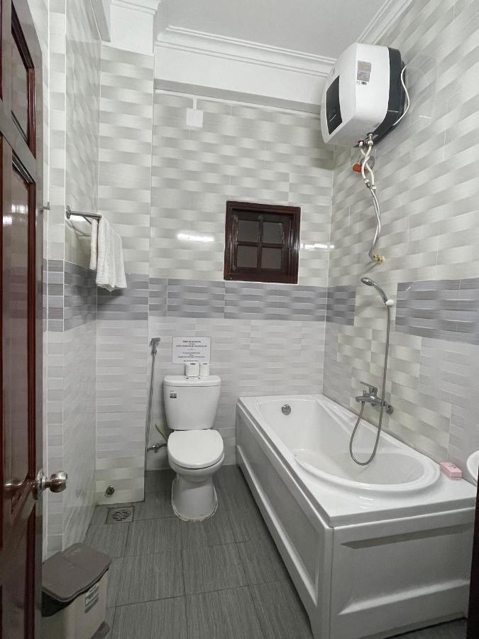 Khach San Mekong Star Hotel Vĩnh Long Buitenkant foto