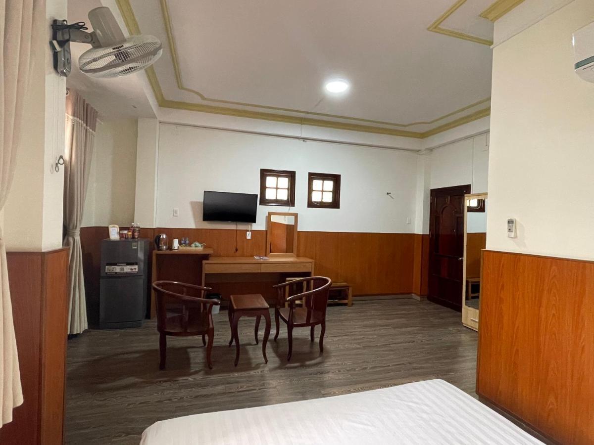 Khach San Mekong Star Hotel Vĩnh Long Buitenkant foto